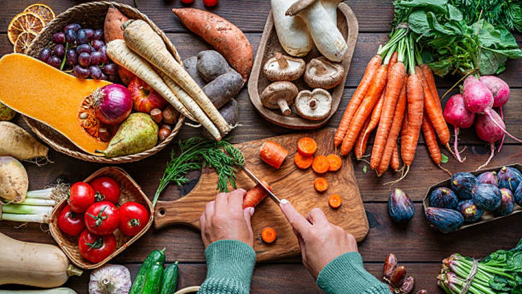 Image of healthy fruits and vegetables